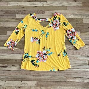 Nine Britton floral 3/4 sleeve top